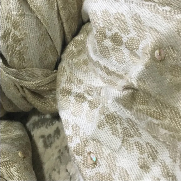 Esprit scarf - Picture 3 of 3